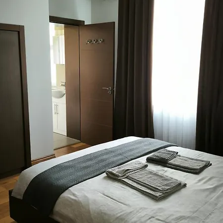 Oyo The Kilburn Arms Bed & Breakfast London Exterior photo